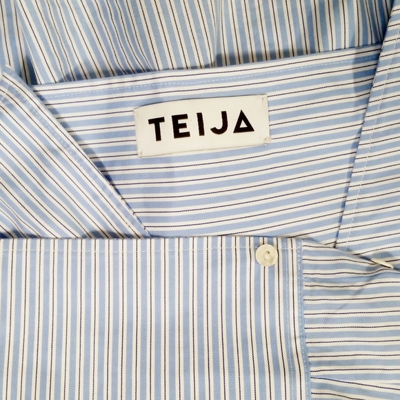 Teija Women's Blue Smocked Striped Cotton Blouse - Picture 5 of 8